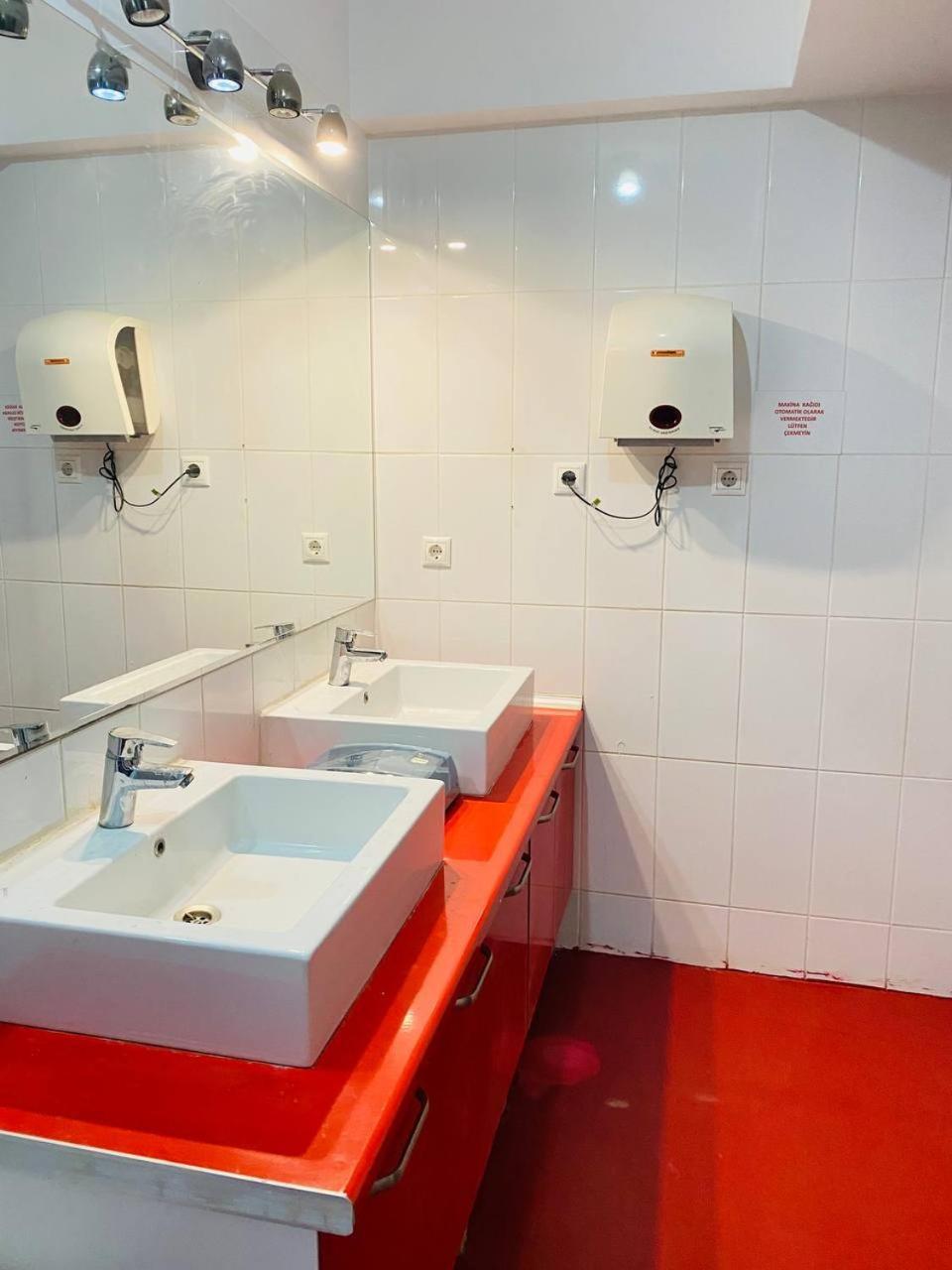 Hotel Transit Istanbulská provincie Exteriér fotografie